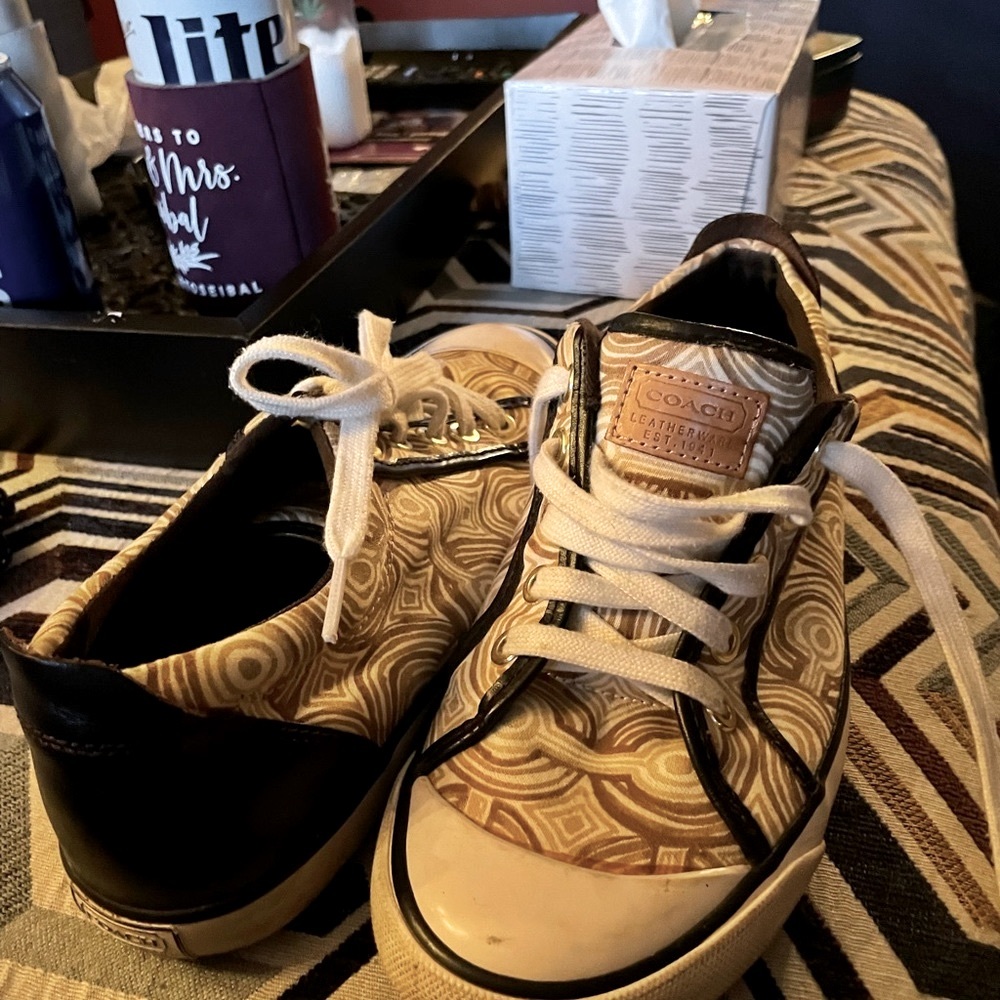 Coach tennis shoes